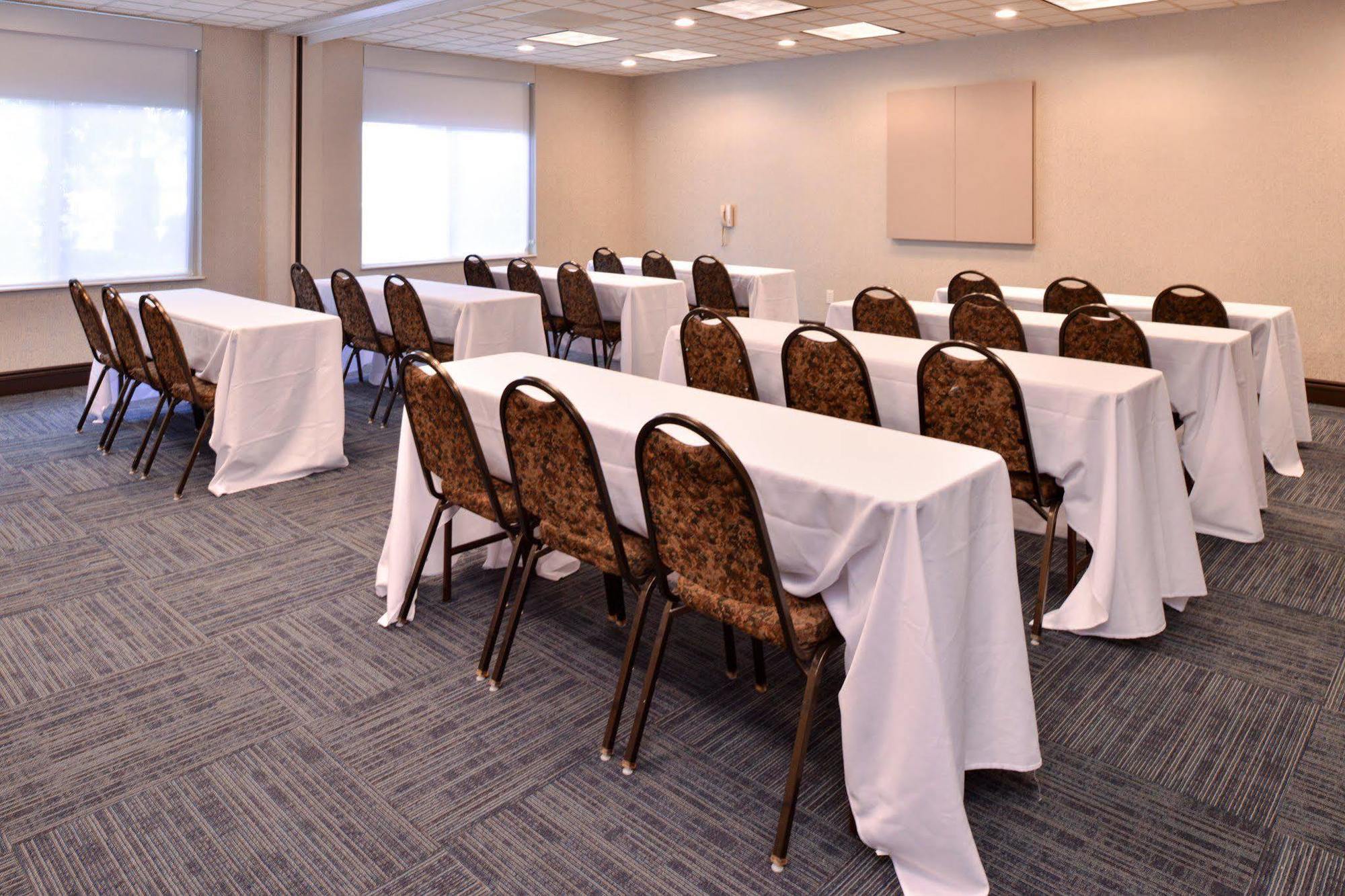 Holiday Inn Express Portland West/Hillsboro By Ihg Exteriör bild
